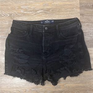 Hollister curvy high-rise mom short
